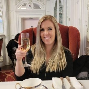 Meet your Posher, Melissa